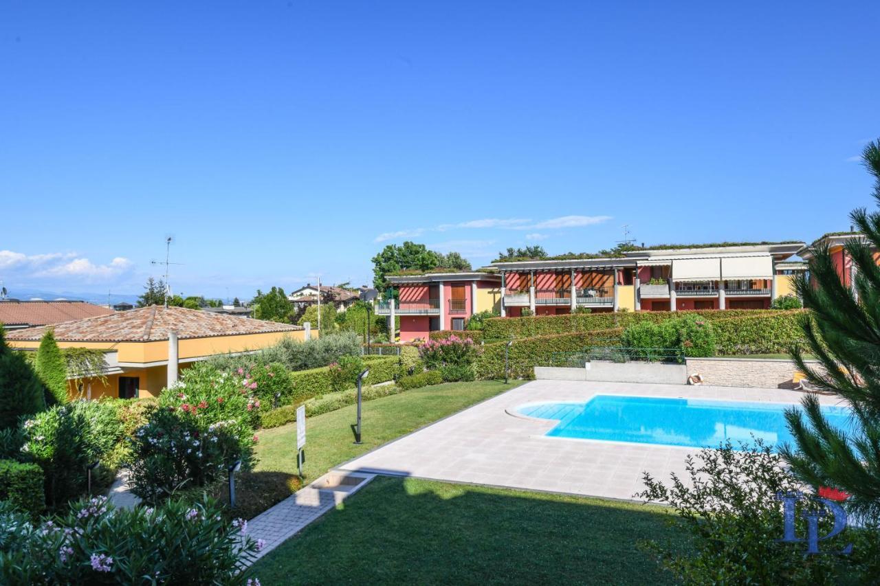 Desenzanoloft Official Partner Marriott Homes & Villas -Butterfly And 5 Pools Family Apartment Дезенцано-дель-Гарда Экстерьер фото
